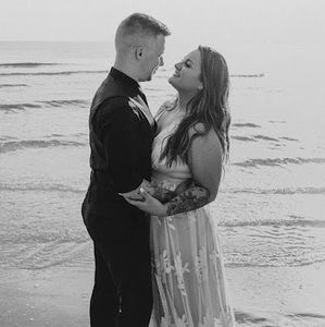 Meet your Posher, Caitlin